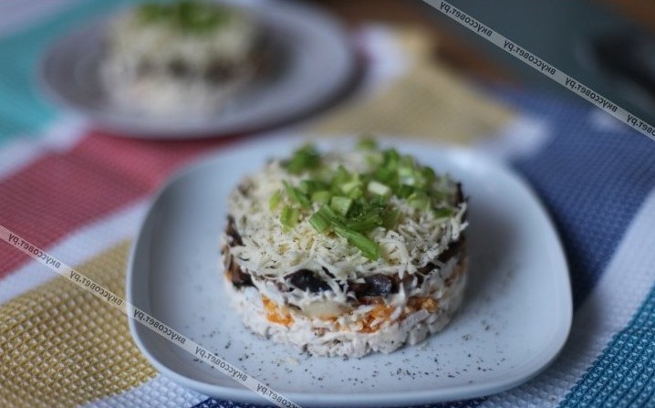 Салат с курицей и грибами, пошаговый рецепт с фото